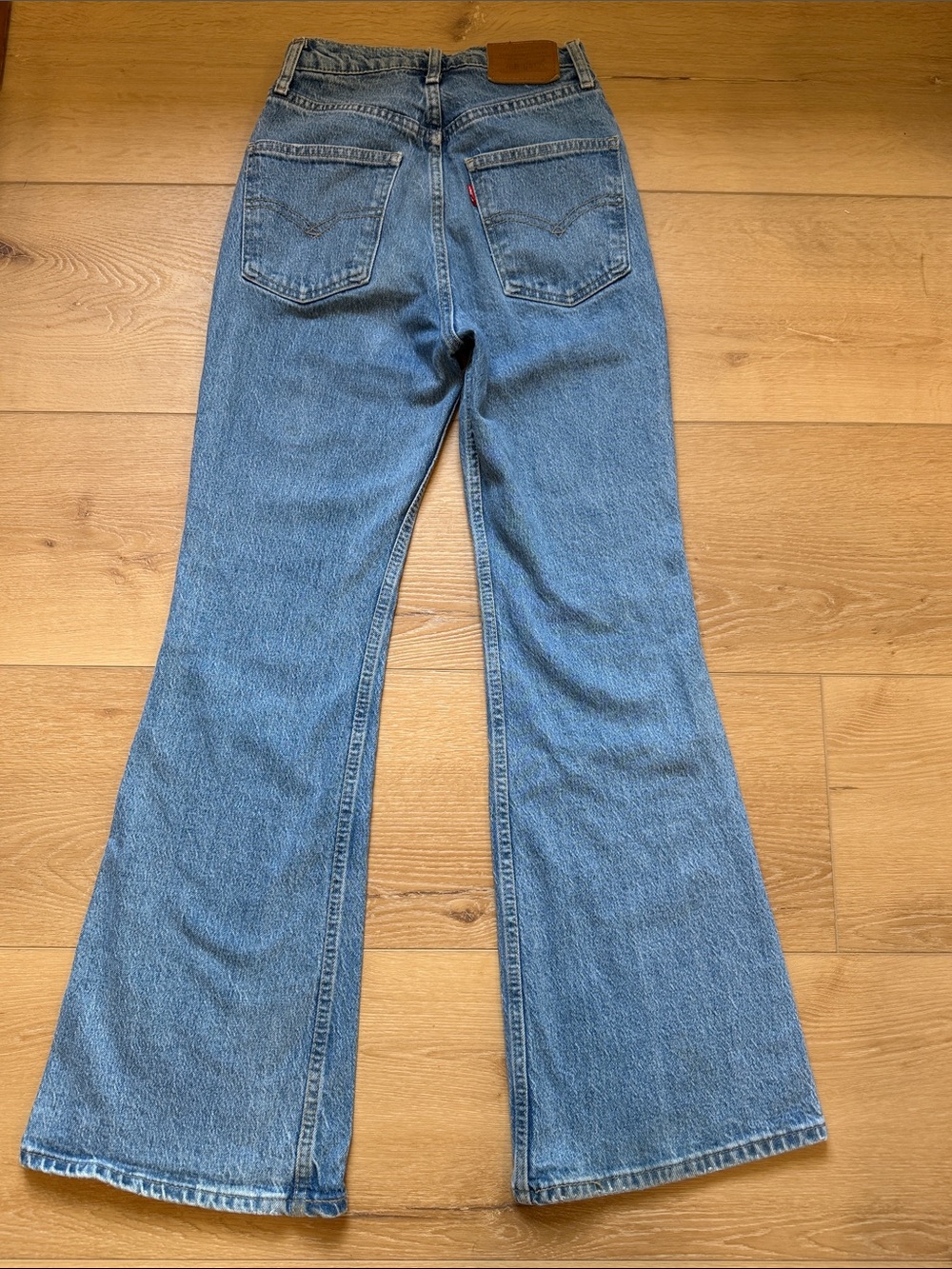 Levi’s 70 High Flare Premium Jeans
